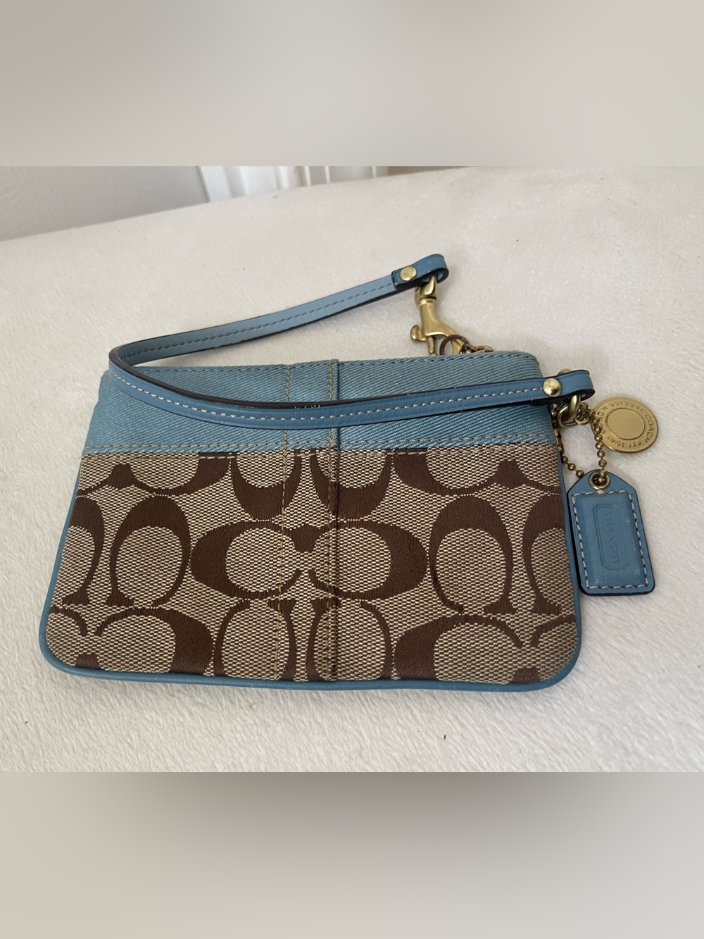 Coach Brown Signature Canvas Wristlet with Blue Trim - Picture 6 of 7